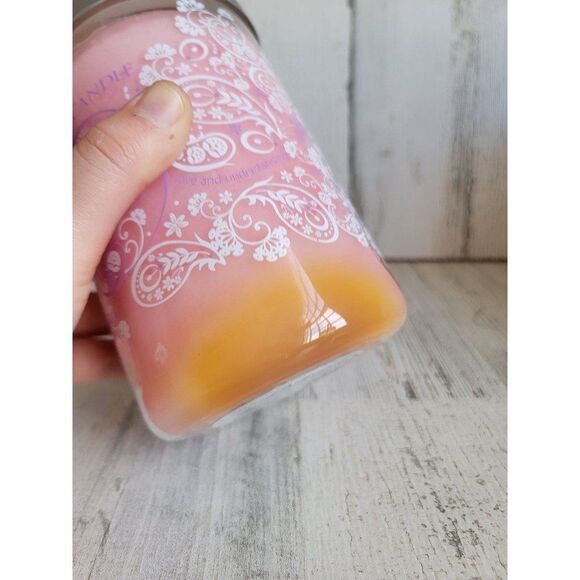 Yankee Candle flowers for Mom mothers day pink - Picture 5 of 10